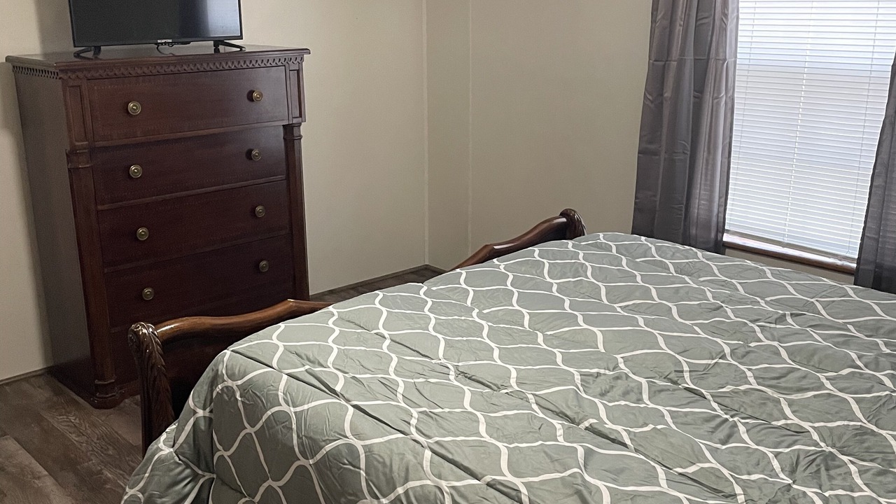 Photo of Bedroom in Redford