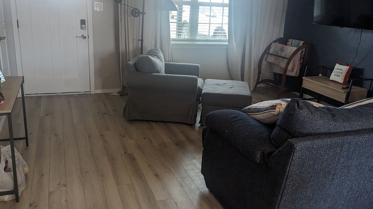 Photo of Livingroom in Cache