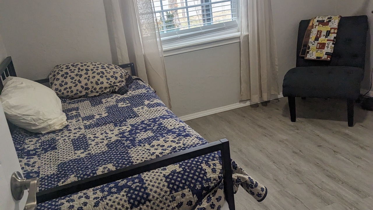 Photo of Bedroom in Cache