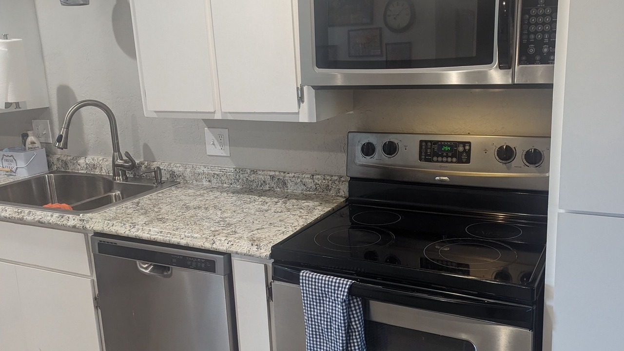 Photo of Kitchen in Cache