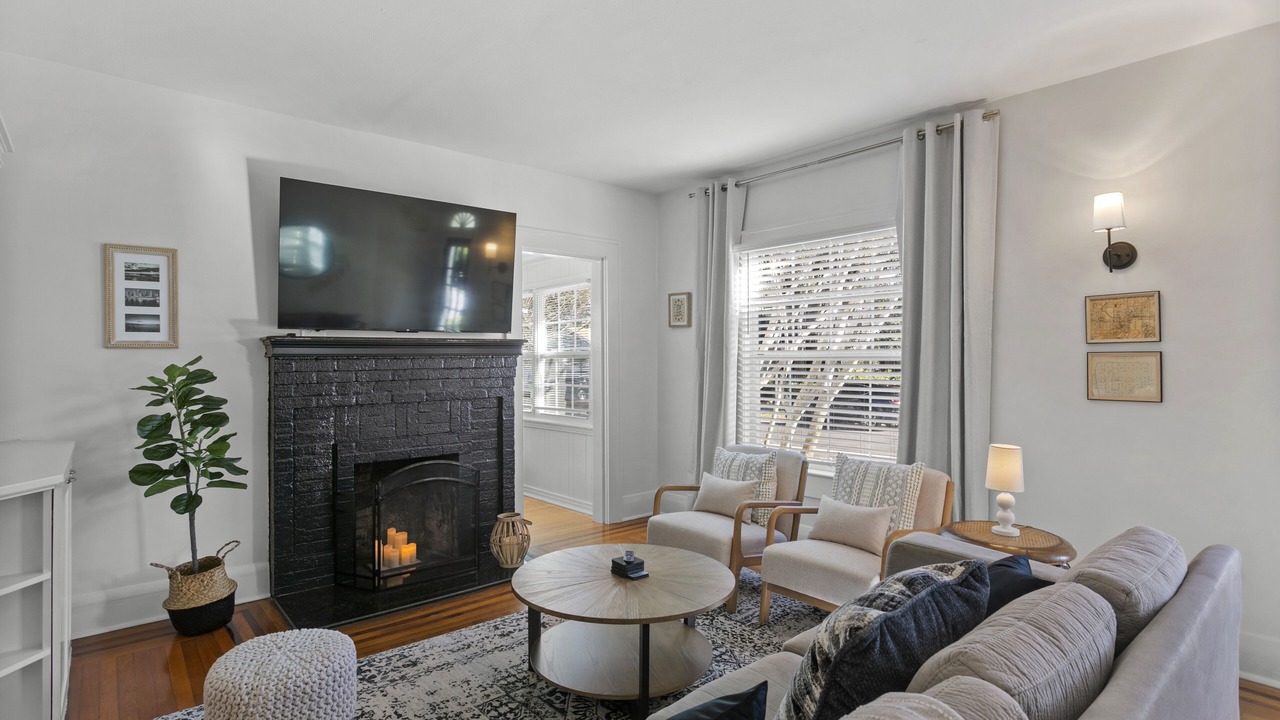Photo of Livingroom in Tampa Heights