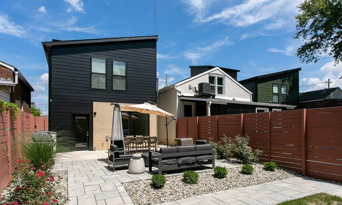 Photo of Outdoor in Phoenix Hill