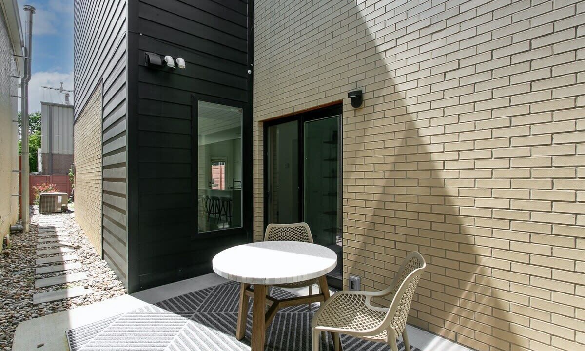 Photo of Outdoor in Phoenix Hill