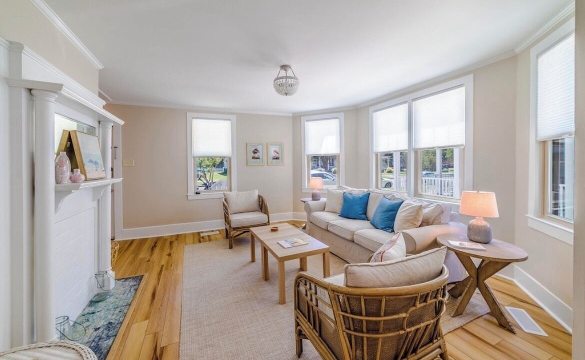 Photo of Livingroom in Cape Charles