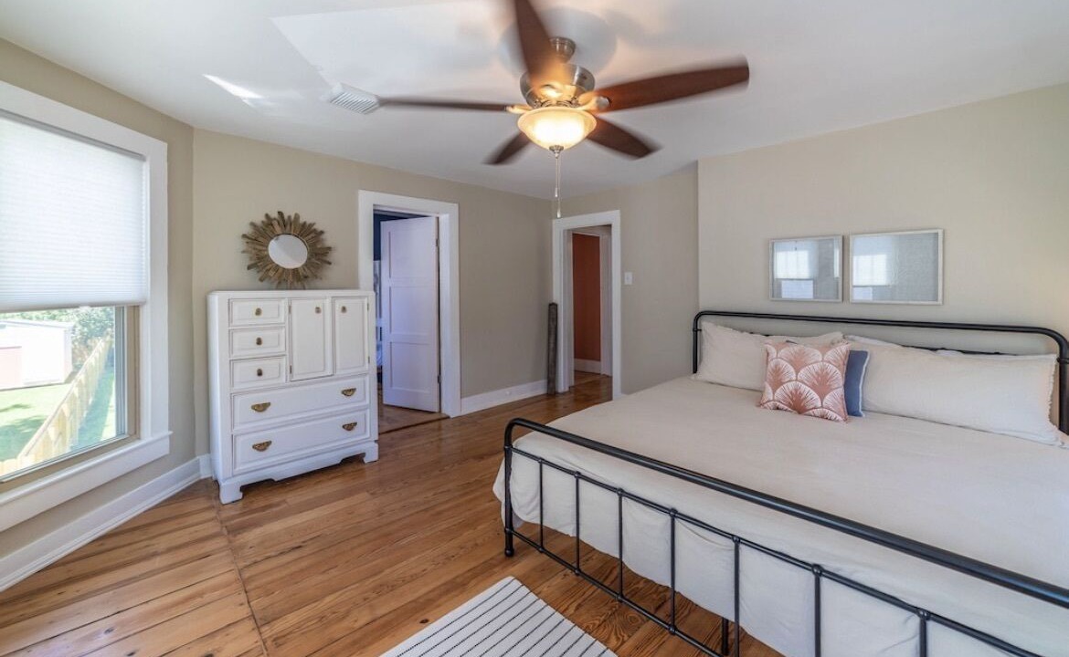 Photo of Bedroom in Cape Charles