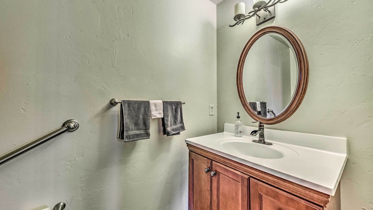 Photo of Bathroom in Ruidoso