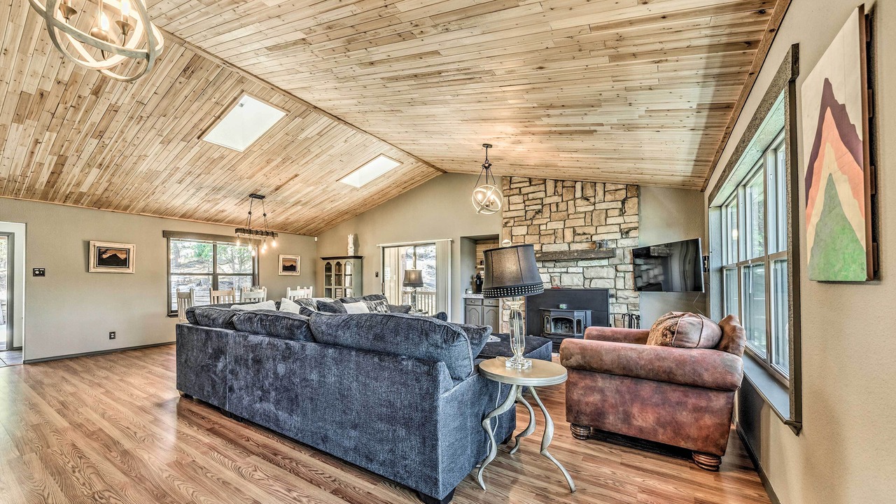 Photo of Bedroom in Ruidoso