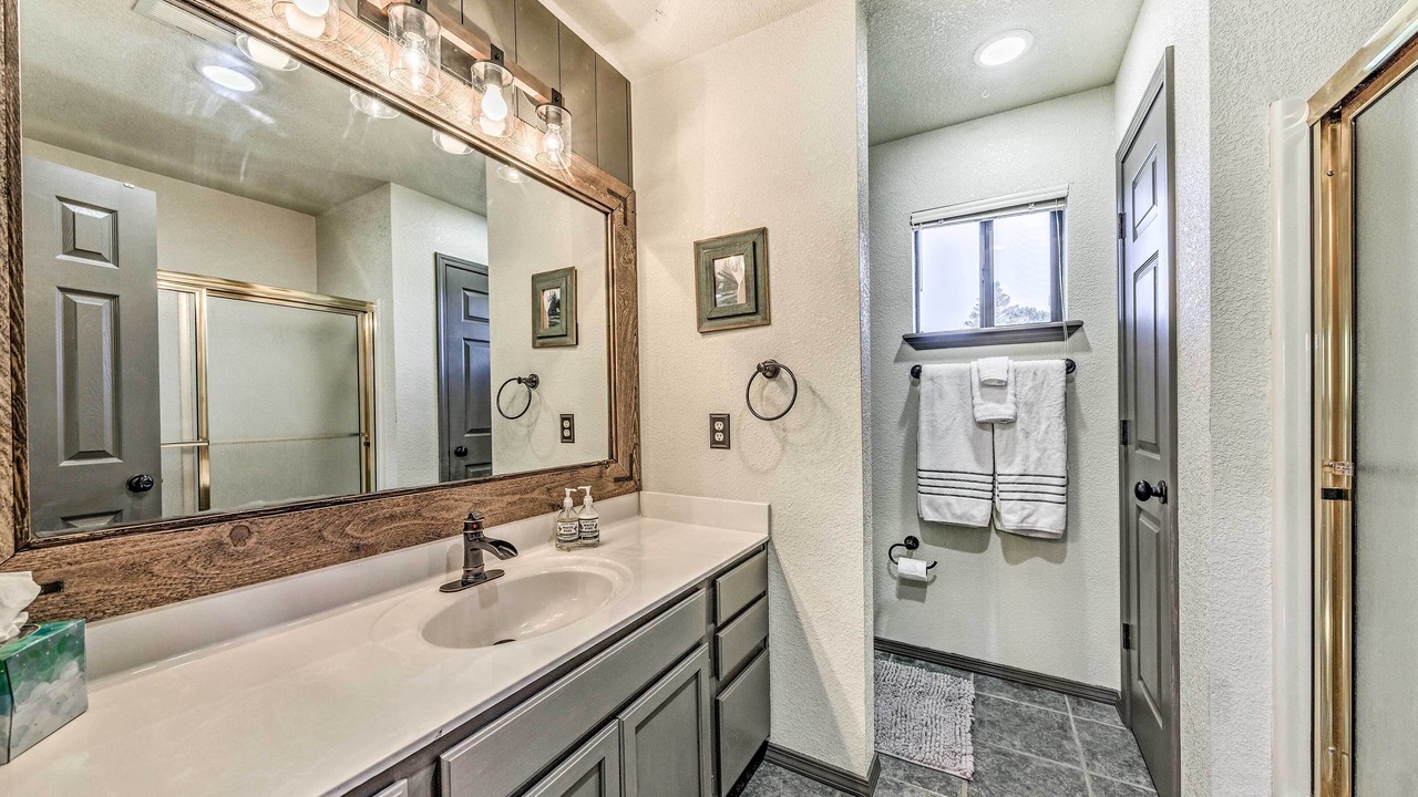 Photo of Bathroom in Ruidoso