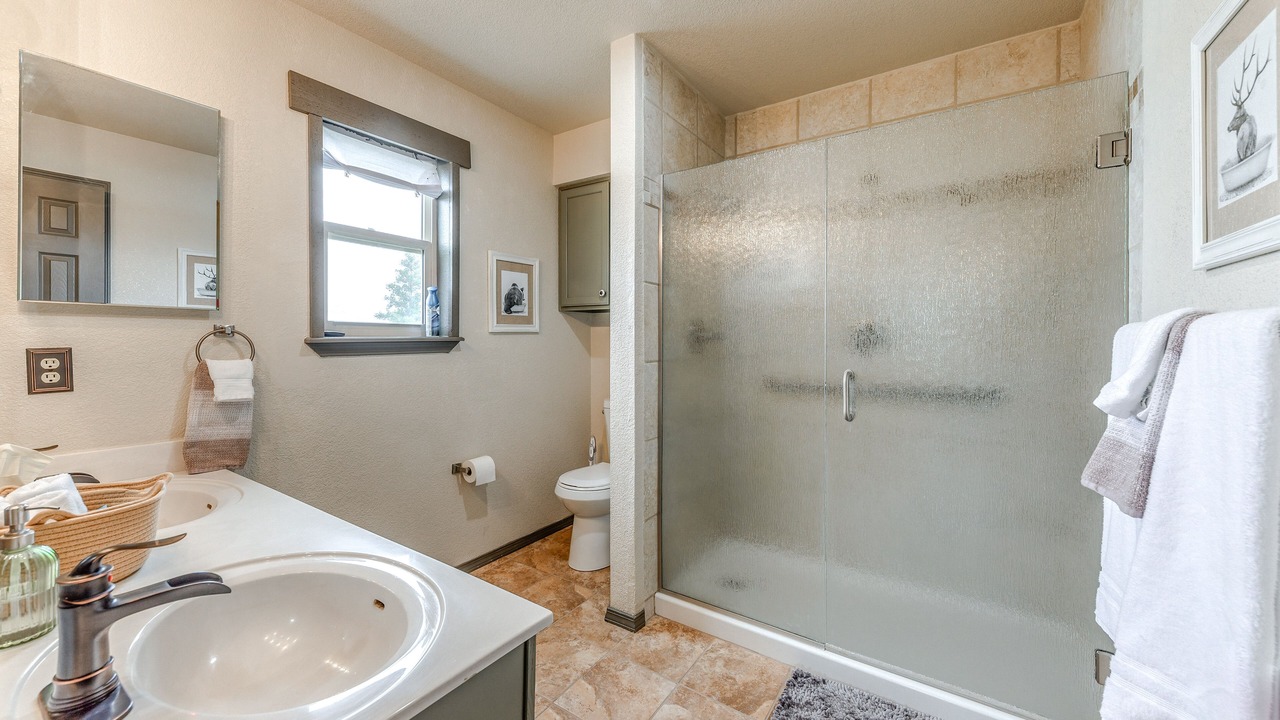 Photo of Bathroom in Ruidoso