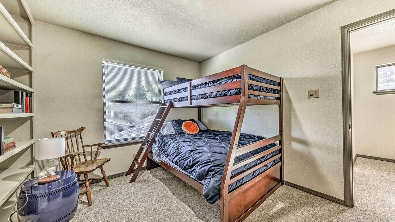 Photo of Bedroom in Ruidoso