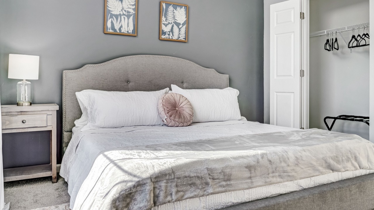 Photo of Bedroom in Lawrenceville