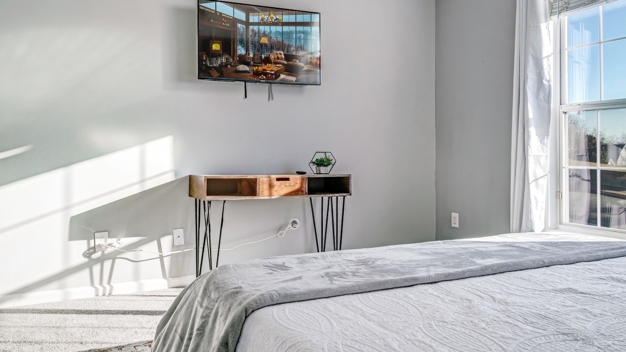 Photo of Bedroom in Lawrenceville