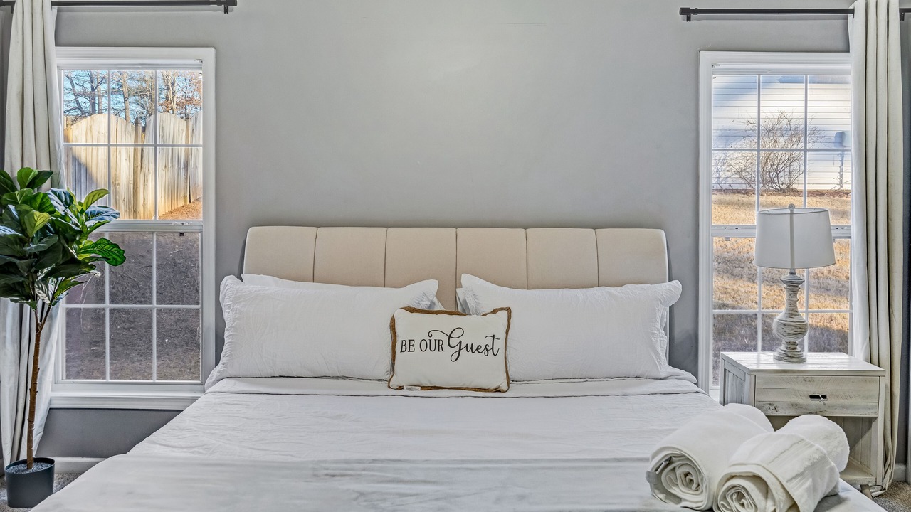 Photo of Bedroom in Lawrenceville