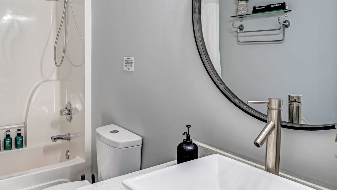 Photo of Bathroom in Lawrenceville