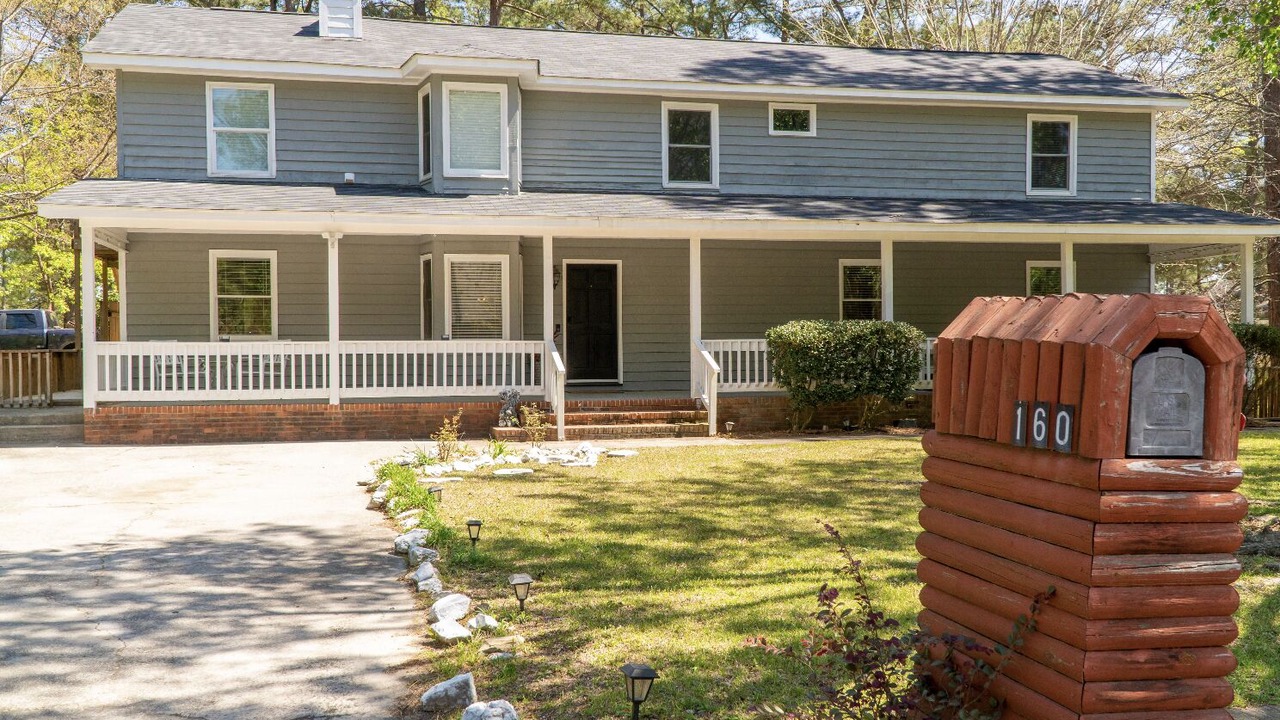 Photo of Outdoor in Harbison