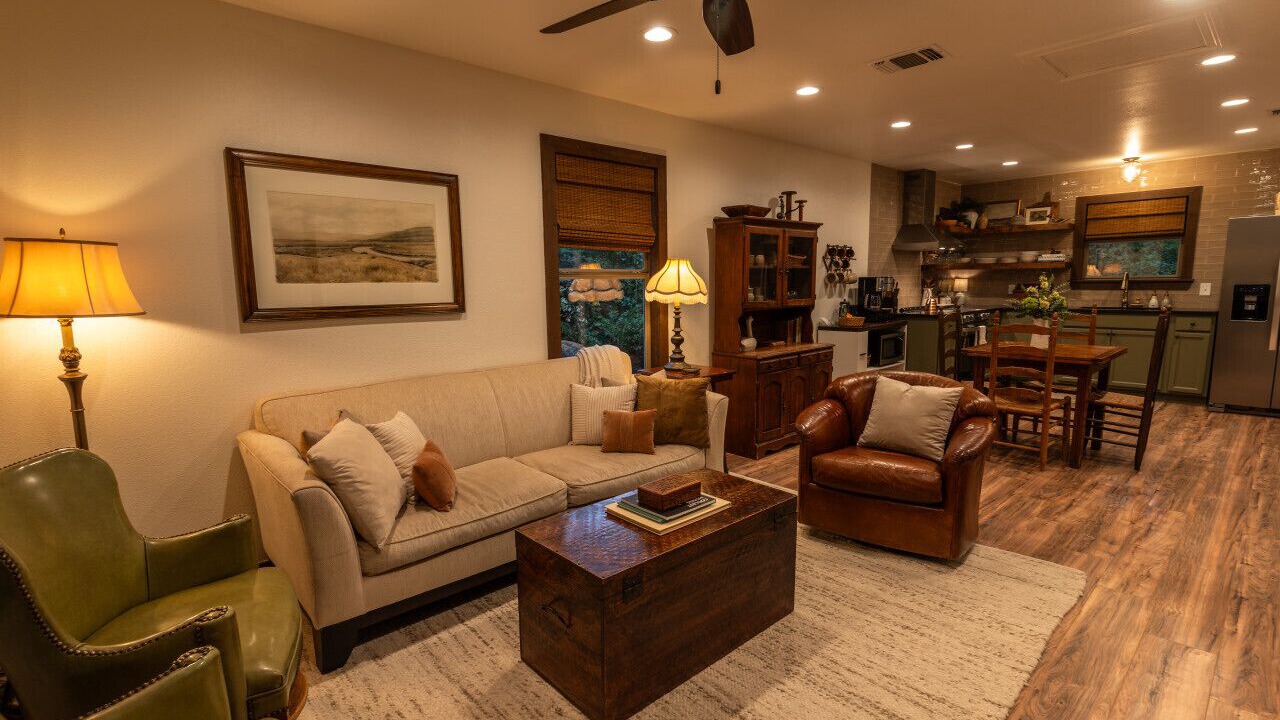 Photo of Livingroom in Dennis