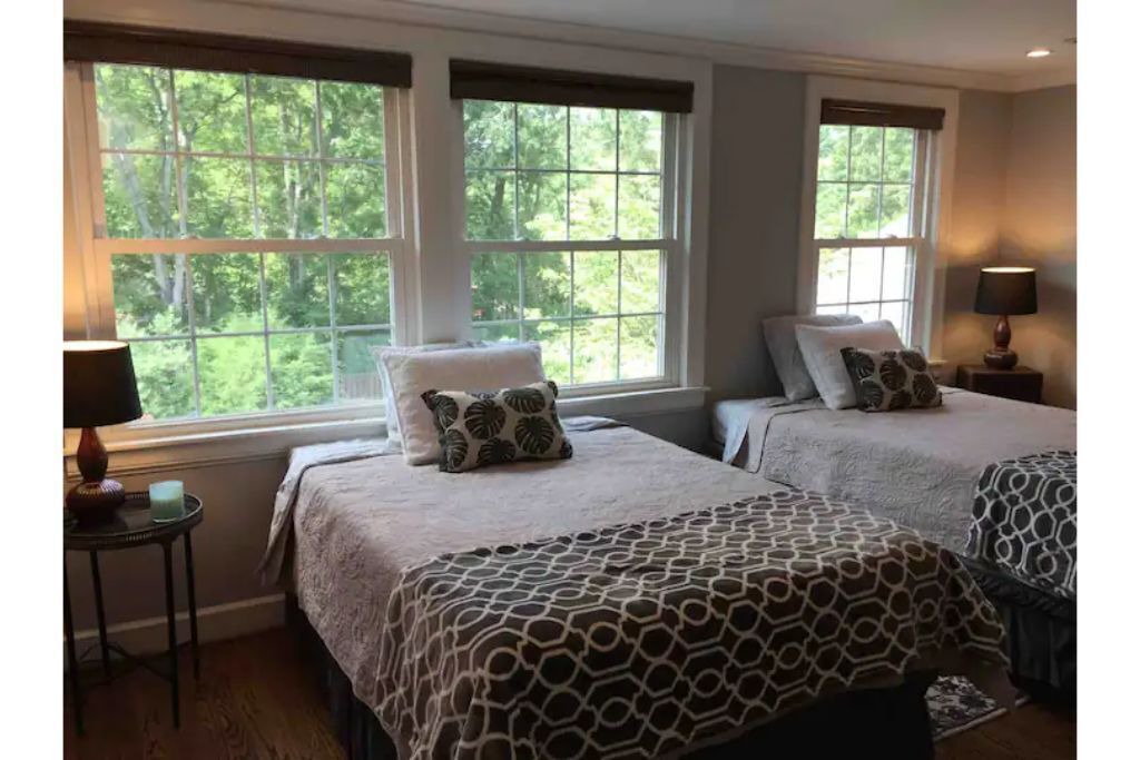 Photo of Bedroom in Green Hills