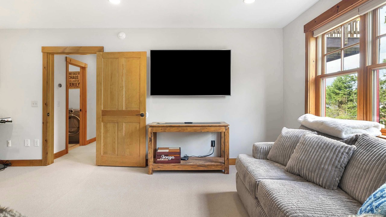 Photo of Livingroom in Ludlow