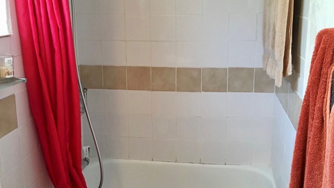 Photo of Bathroom in Lisle-sur-Tarn