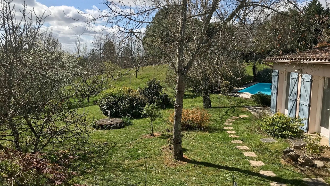 Photo of Outdoor in Lisle-sur-Tarn