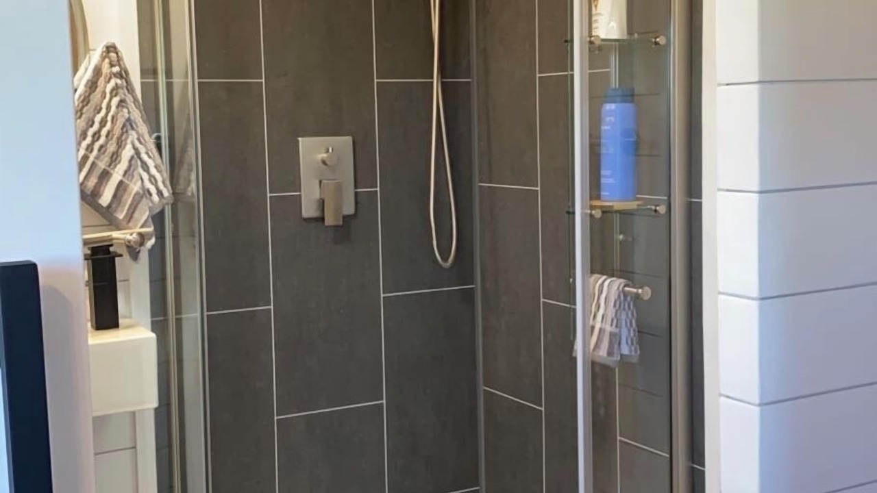 Photo of Bathroom in Cecil