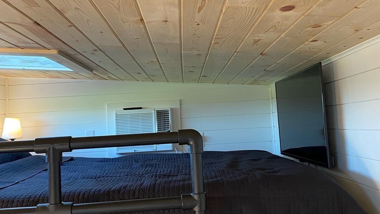 Photo of Bedroom in Cecil