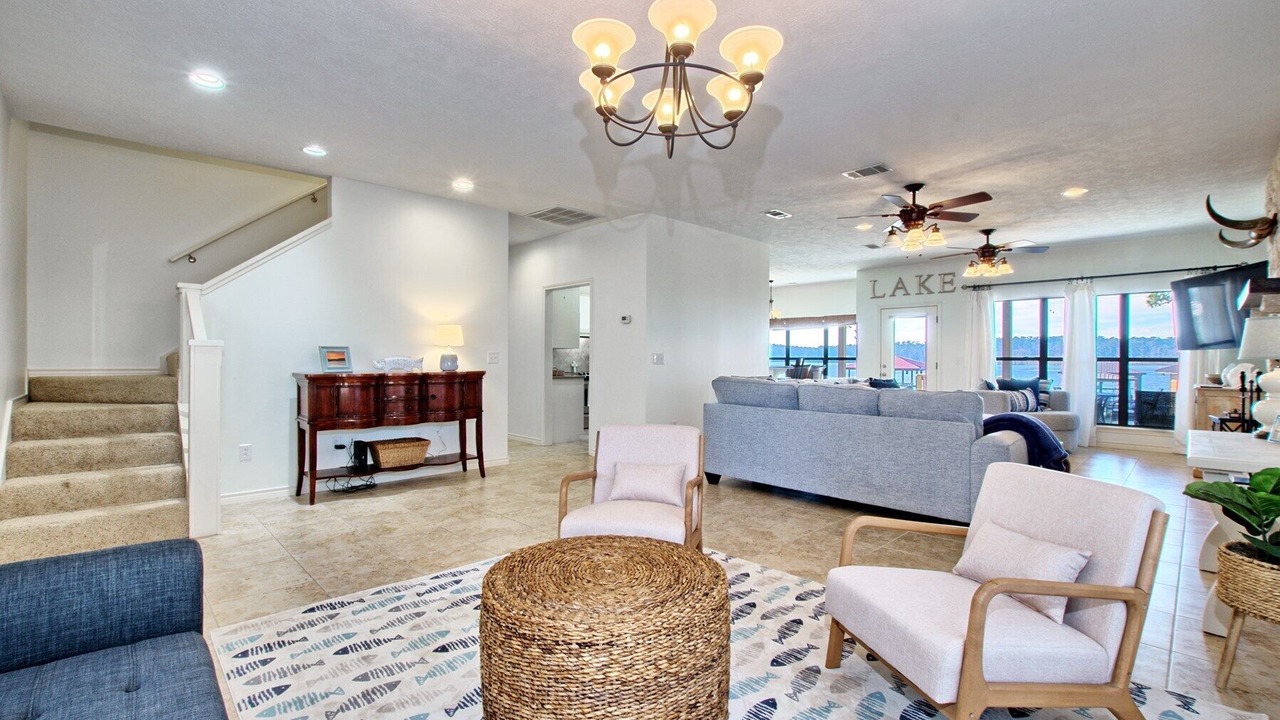 Photo of Livingroom in South Toledo Bend