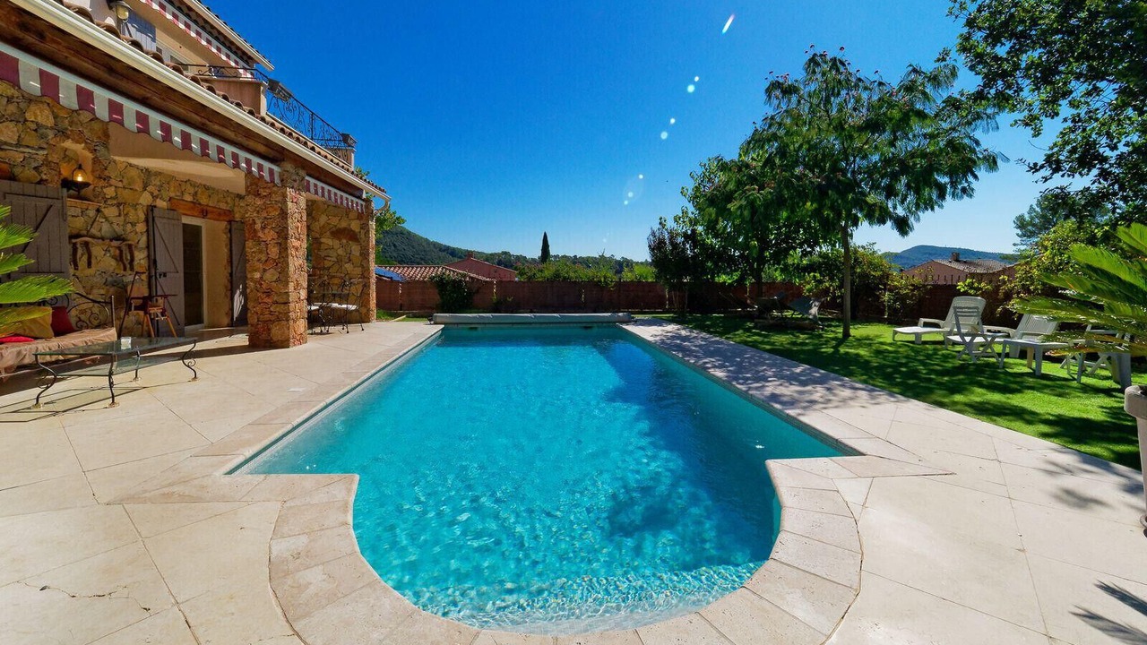 Photo of Outdoor in Taradeau