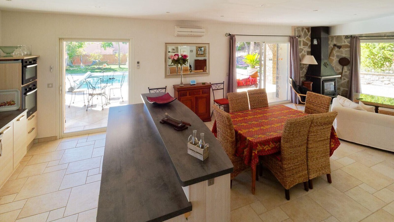 Photo of Livingroom in Taradeau