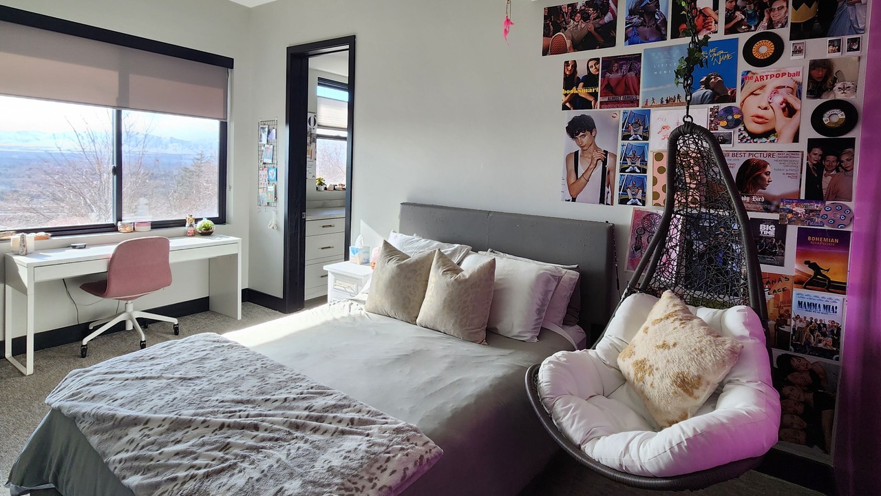 Photo of Bedroom in Holladay