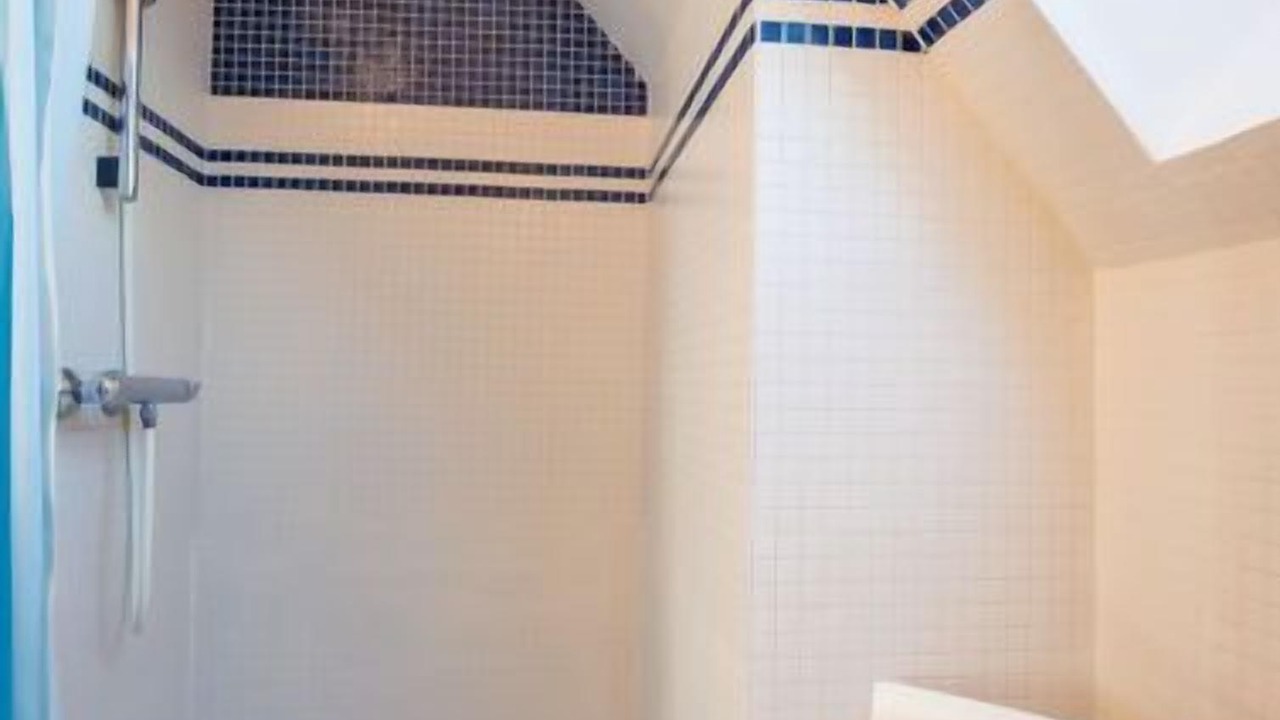 Photo of Bathroom in Port-Manech