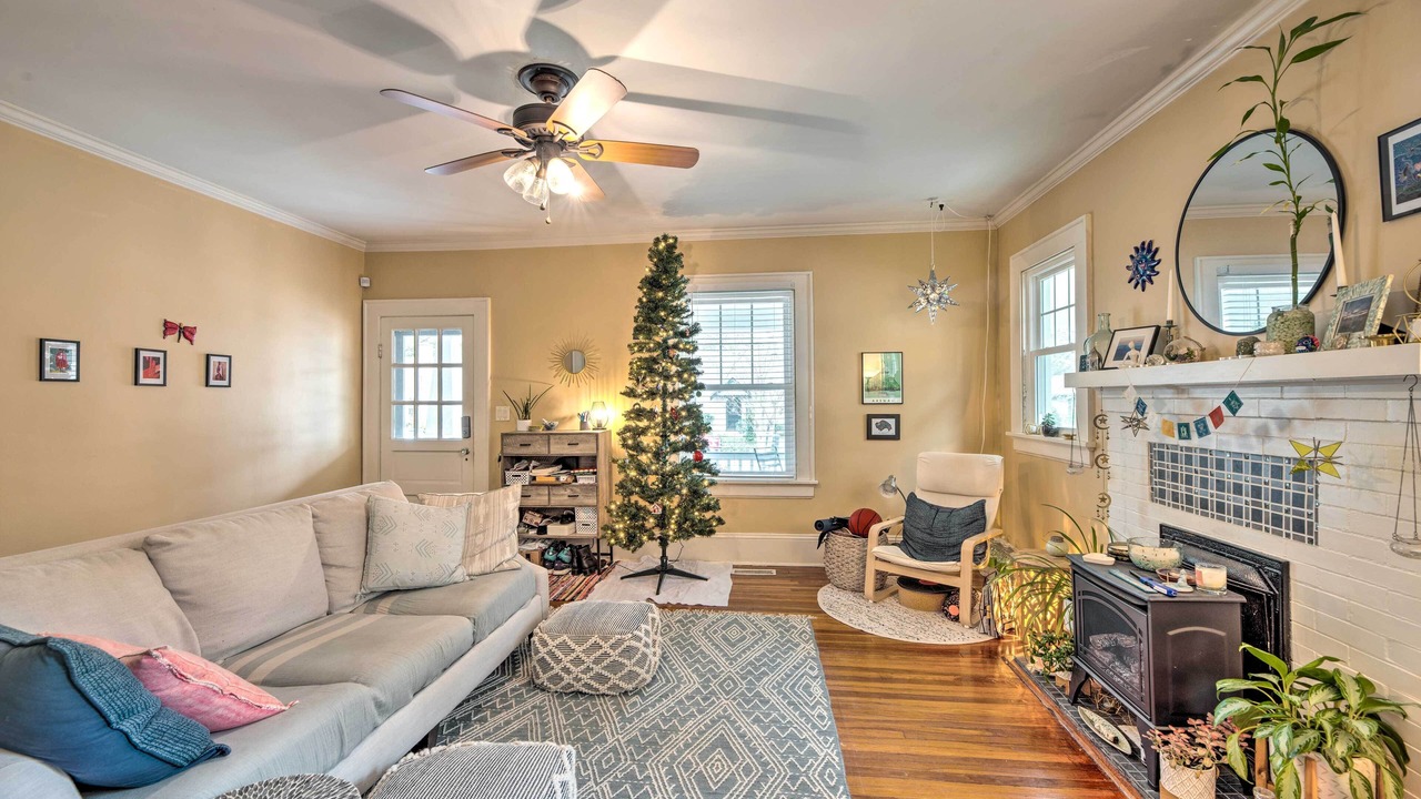 Photo of Livingroom in Rocky Mount