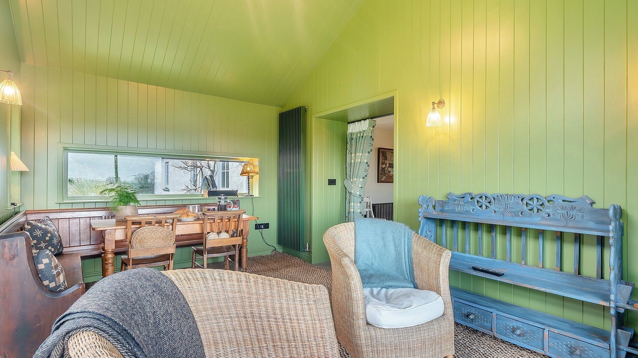 Photo of Outdoor in Bankend