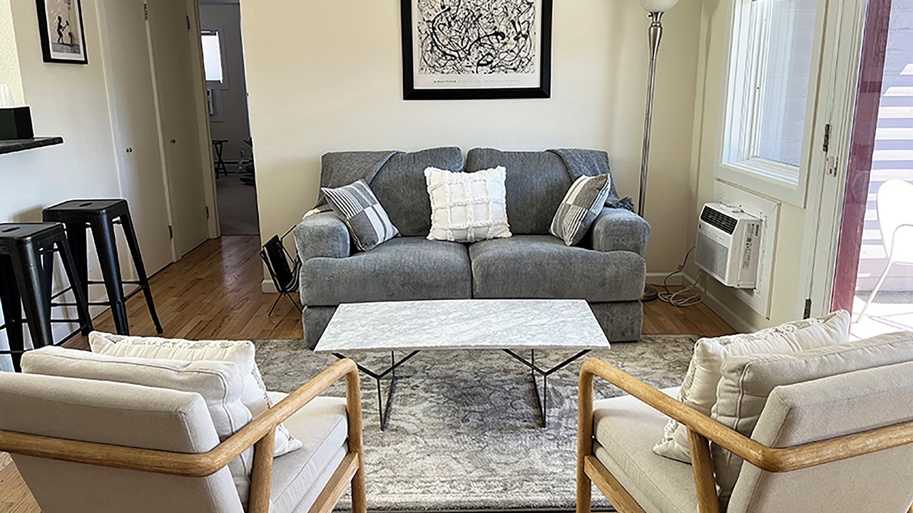 Photo of Livingroom in Central Boulder