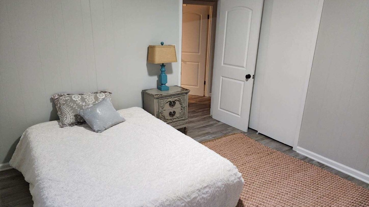 Photo of Bedroom in Big Sandy