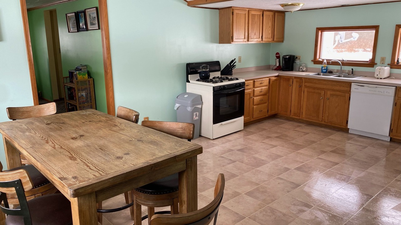 Photo of Others in Mills