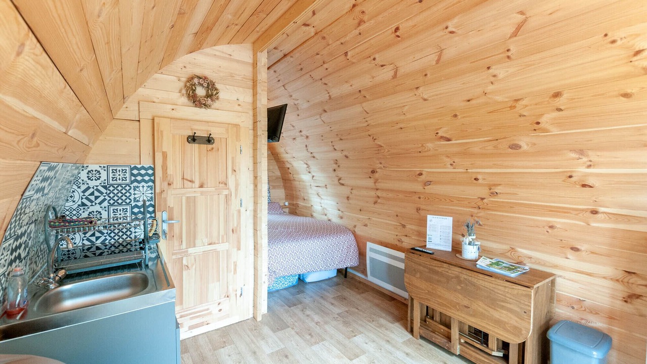 Photo of Bedroom in Vallon-sur-Gee