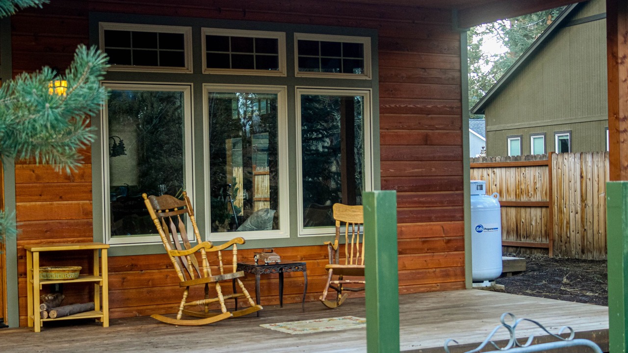 Photo of Patio Balcony in Sisters