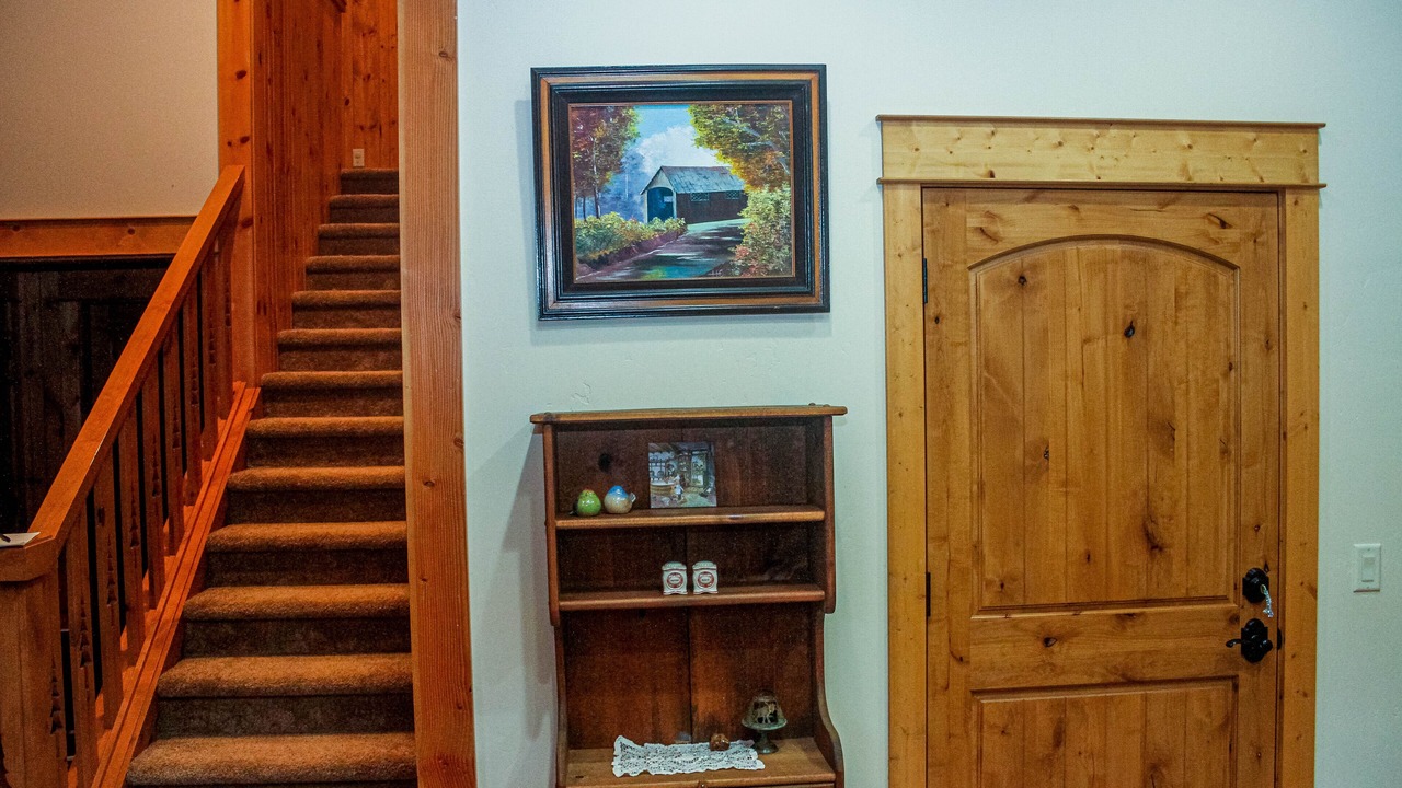 Photo of Others in Sisters