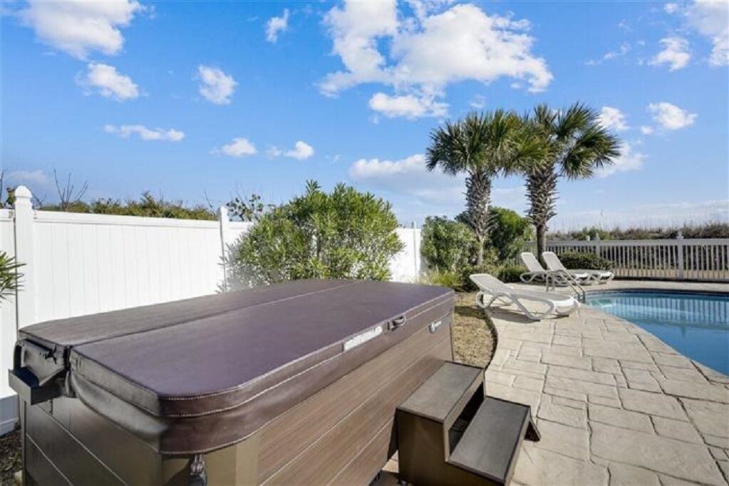 Photo of Patio Balcony in Long Bay Estates