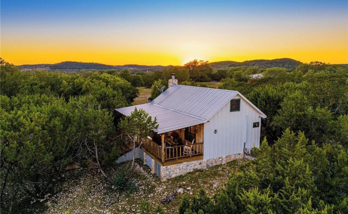 Photo of Outdoor in Uvalde