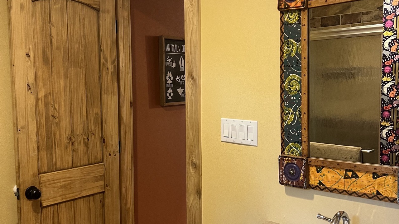 Photo of Bathroom in Uvalde
