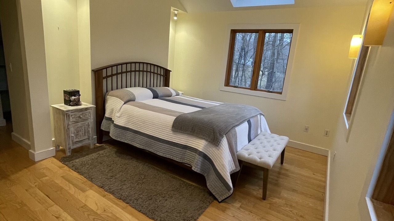 Photo of Bedroom in Williamstown