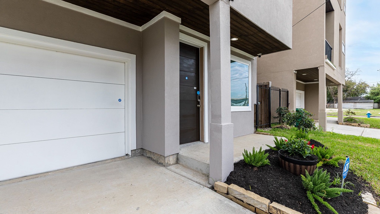 Photo of Outdoor in Riverside Terrace