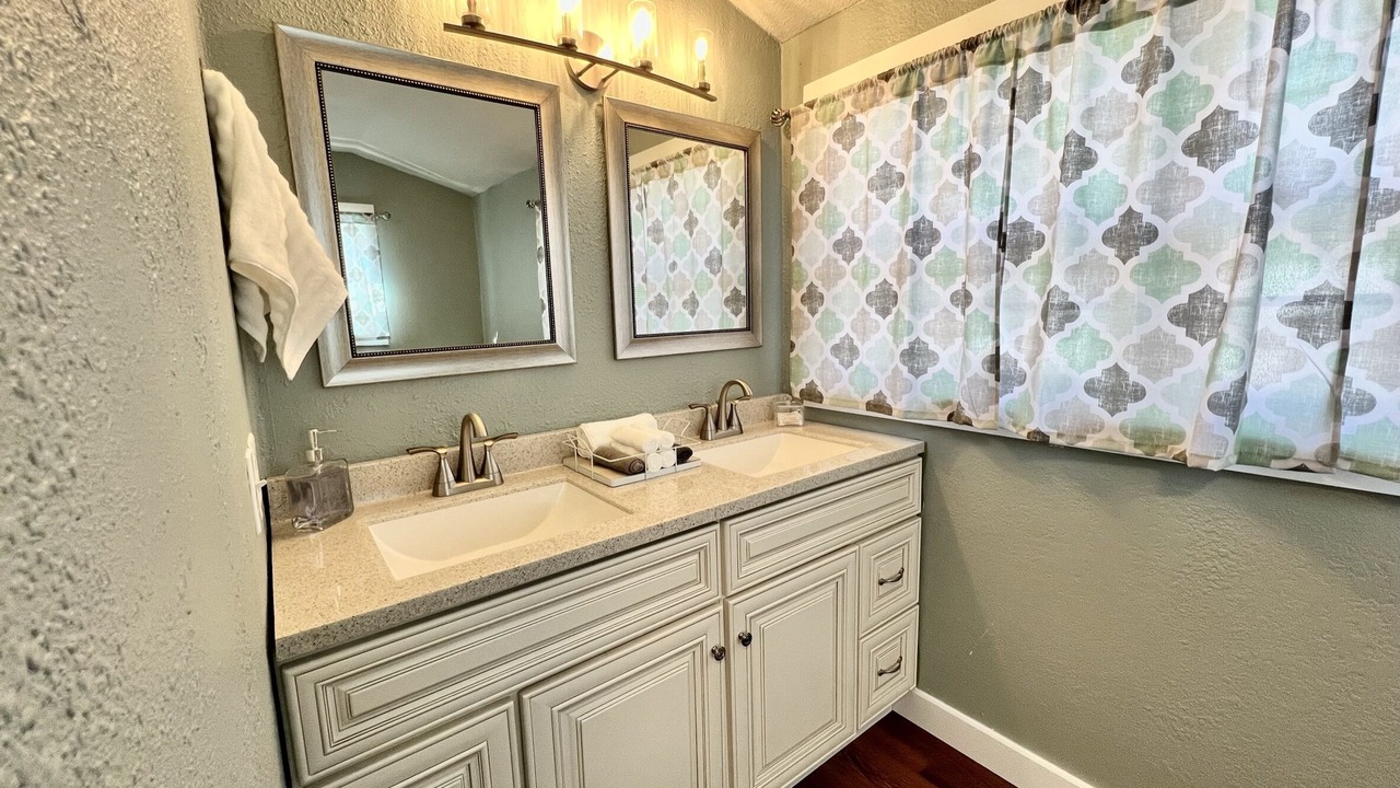 Photo of Bathroom in Ozark