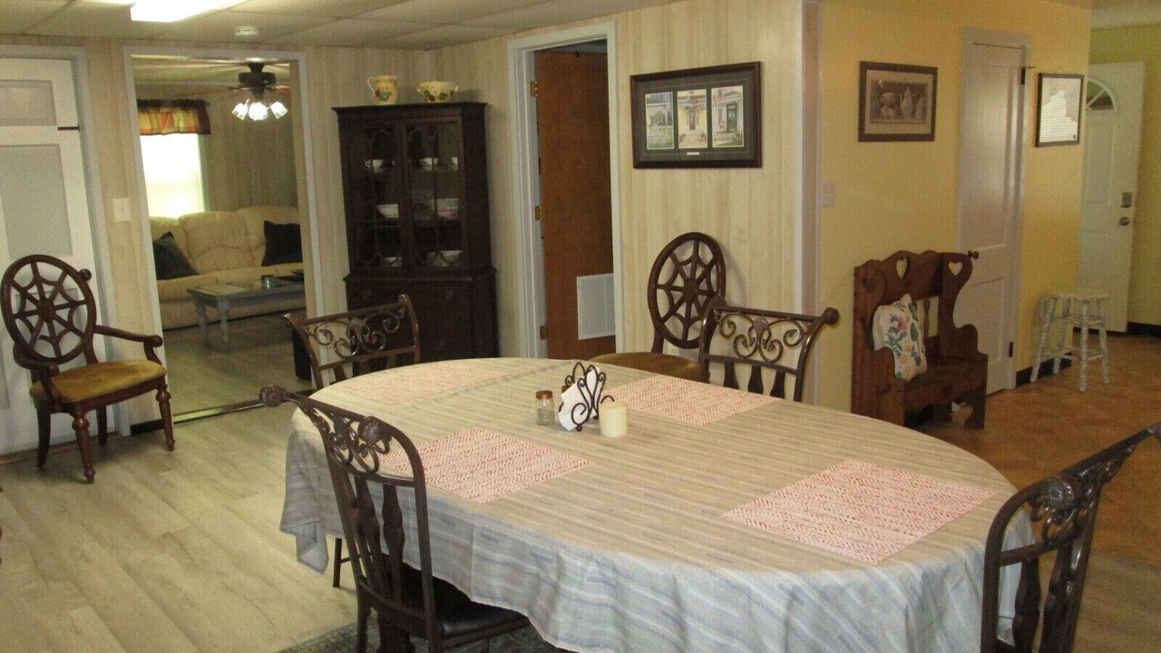 Photo of Bedroom in Elizabethton