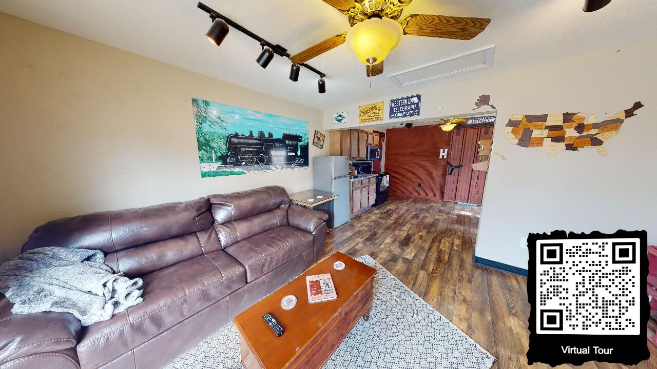 Photo of Livingroom in Neosho