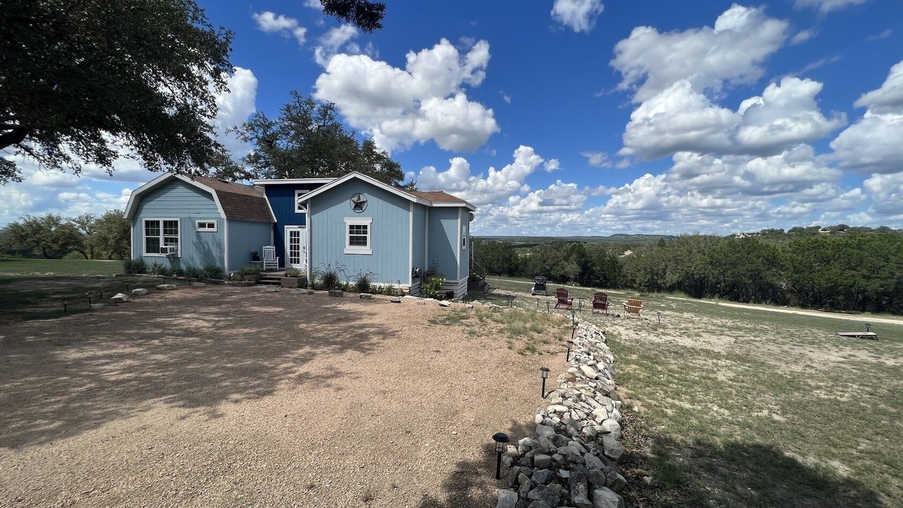 Photo of Outdoor in Oatmeal