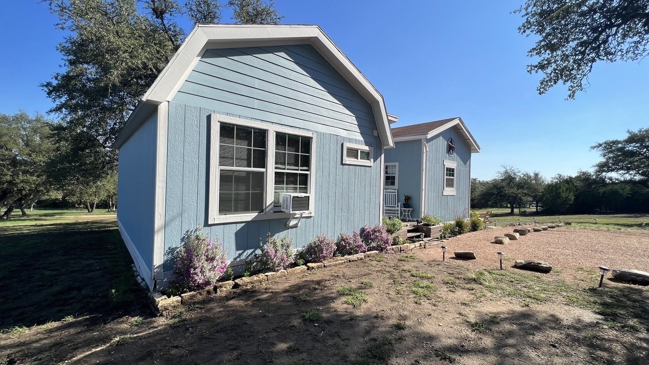 Photo of Outdoor in Oatmeal