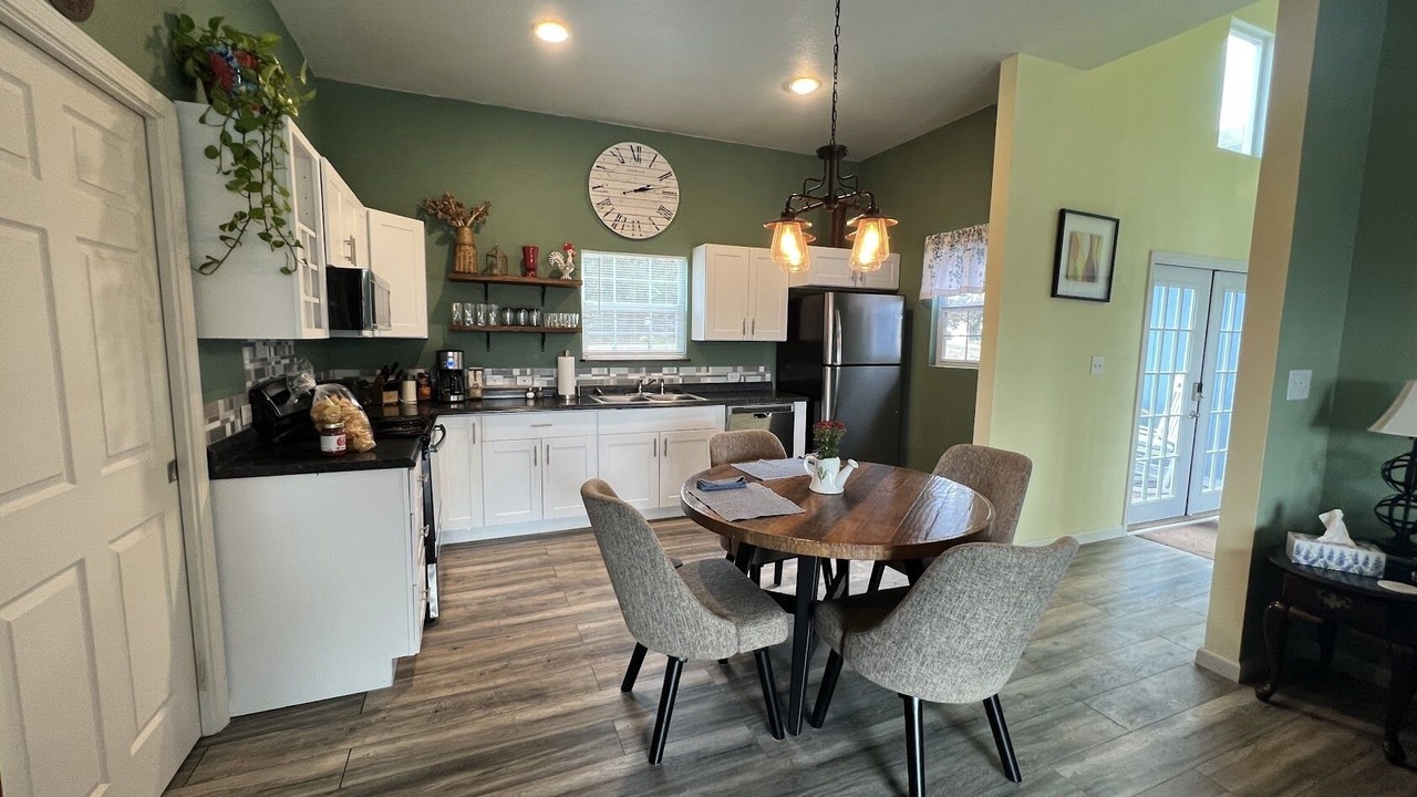 Photo of Kitchen in Oatmeal